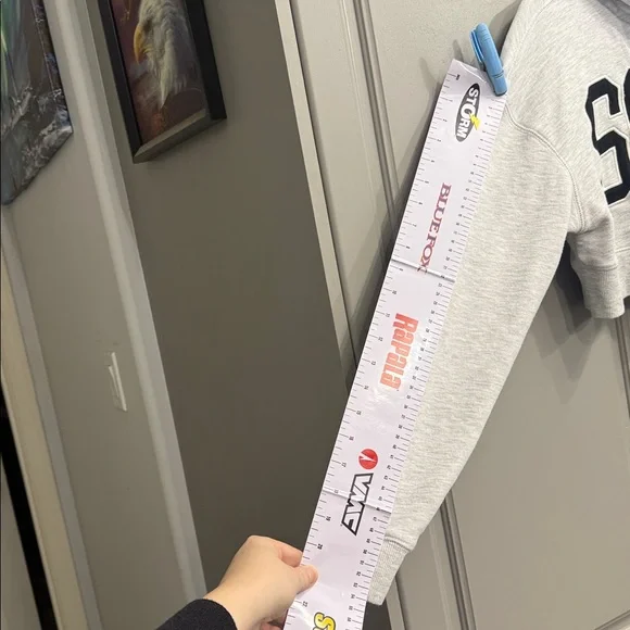 Garage Light Gray crop Hoodie - Picture 4 of 6